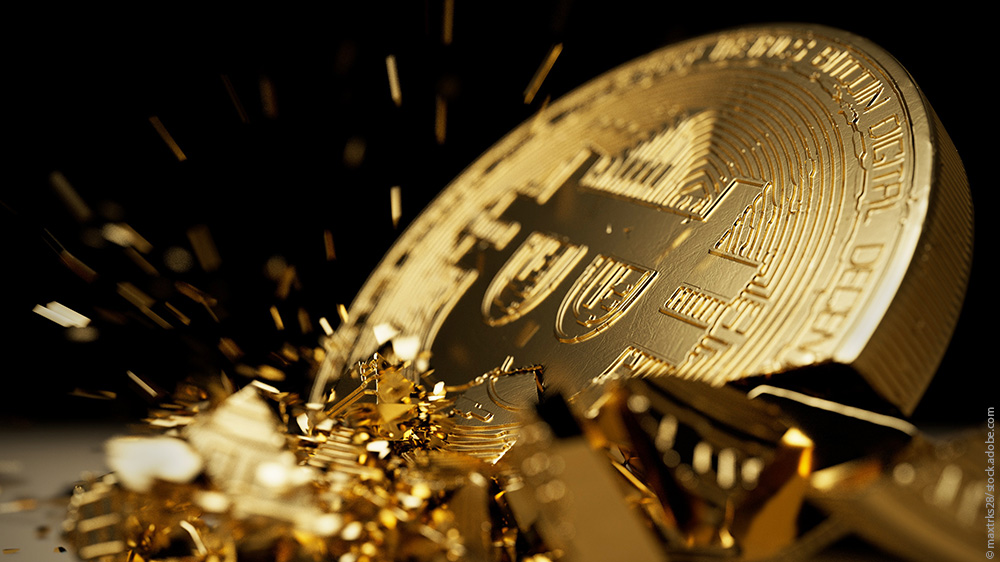 Will Bitcoin Price Crash To ,000? Bloomberg Expert Reveals When