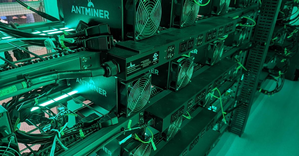 Bitcoin (BTC) Miner Marathon Reportedly Mines Invalid Block