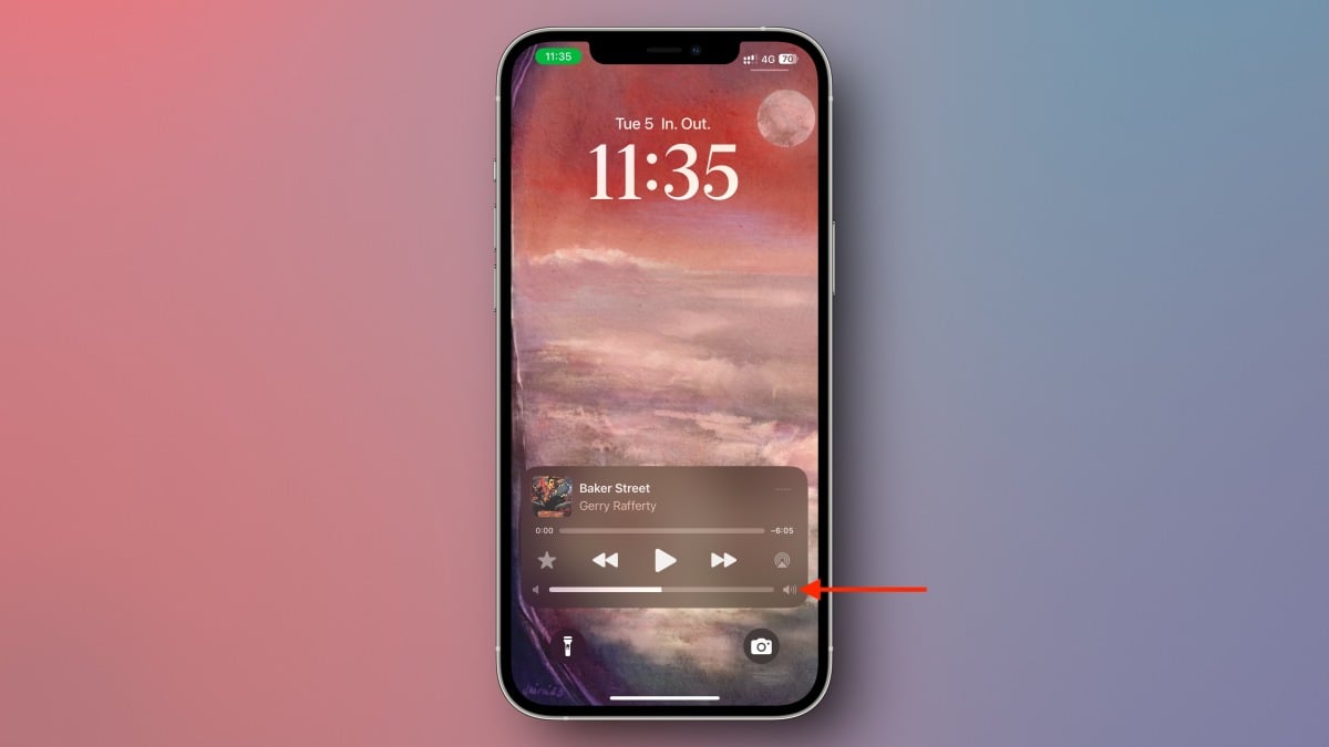 iOS 18.2 Lets You Add Volume Controls to Your iPhone’s Lock Screen