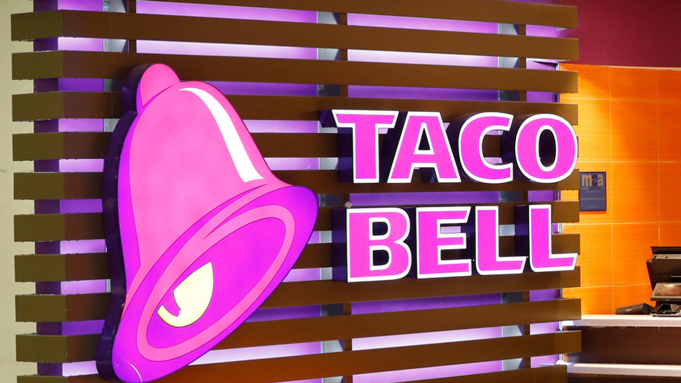 Concerns rise as AI integration grows in fast food, but Taco Bell employee sees benefits