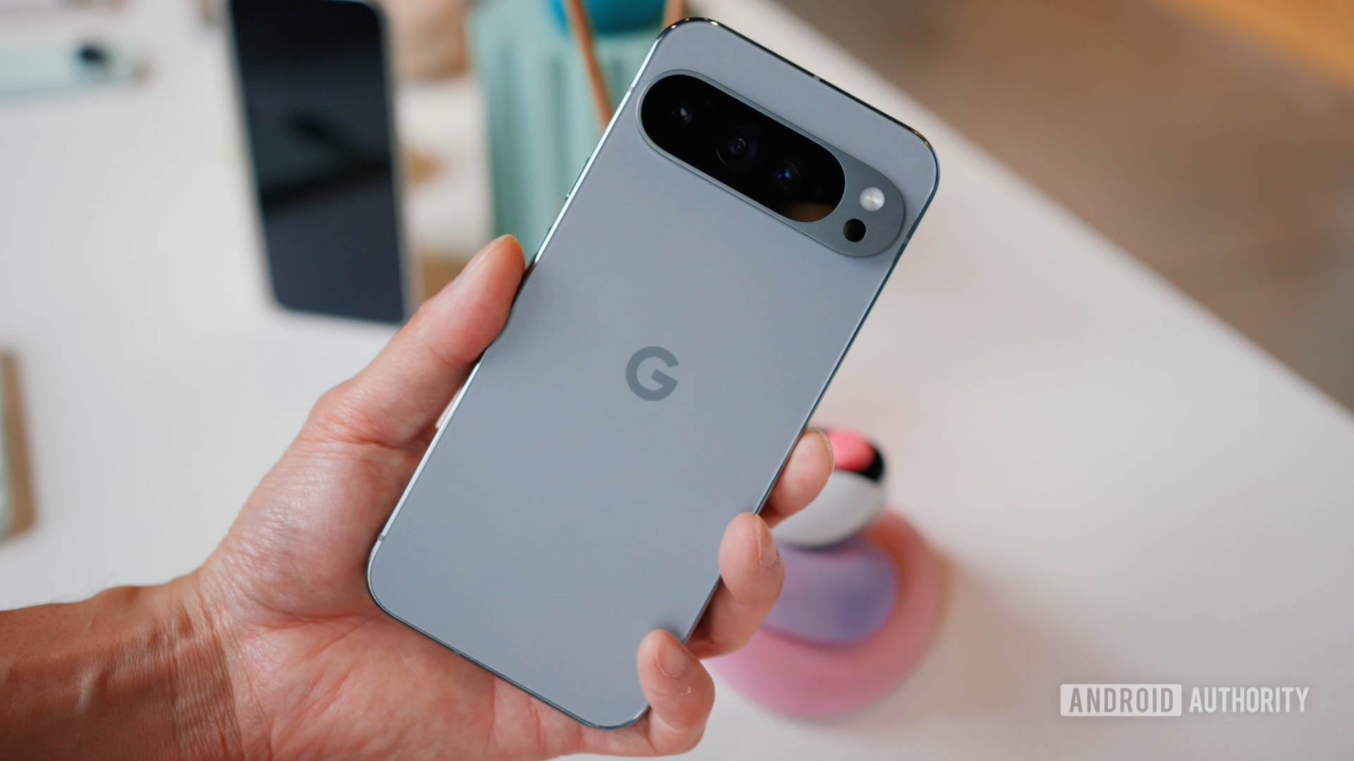 Google Pixel 9 Pro XL catches 0 price drop in Black Friday deal