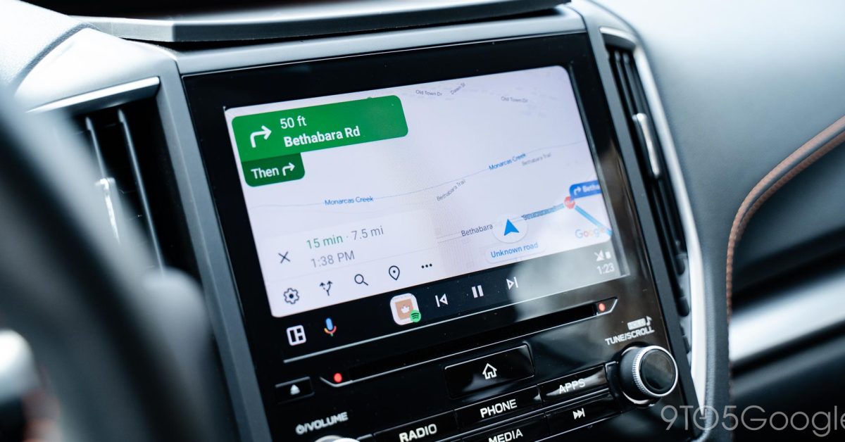 Google Maps update on Android Auto makes it easy to report police