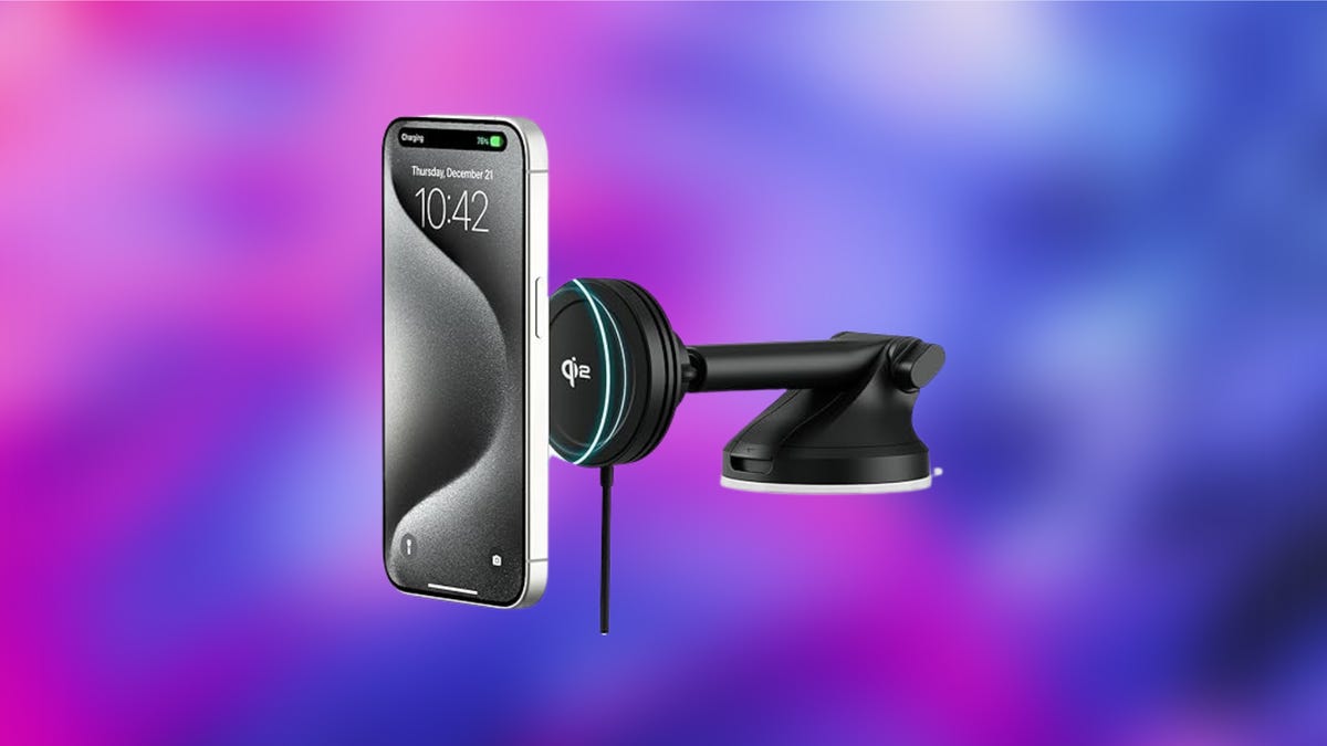 Nab the iOttie Car Phone Mount for 22% Off With This Black Friday Deal