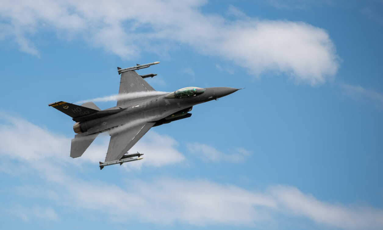 F-16 sustainment contract won by Leidos