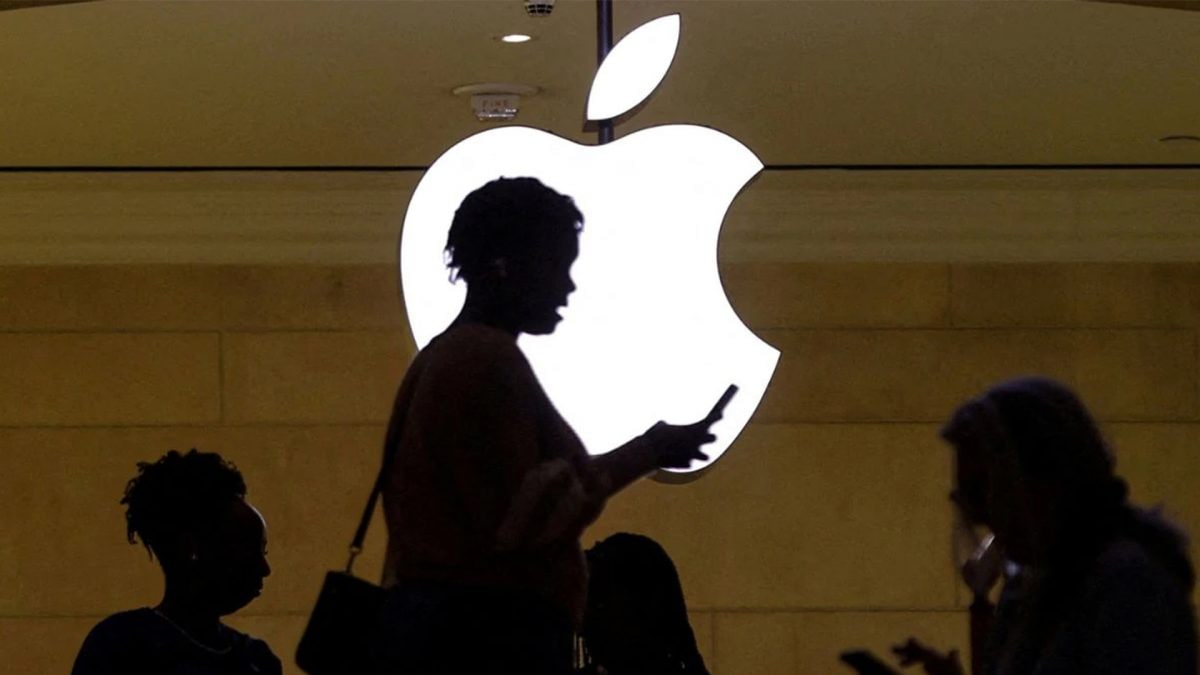 Apple’s iOS 18’s Password Manager can help save users from a number of cyber scams. Here’s how – Firstpost