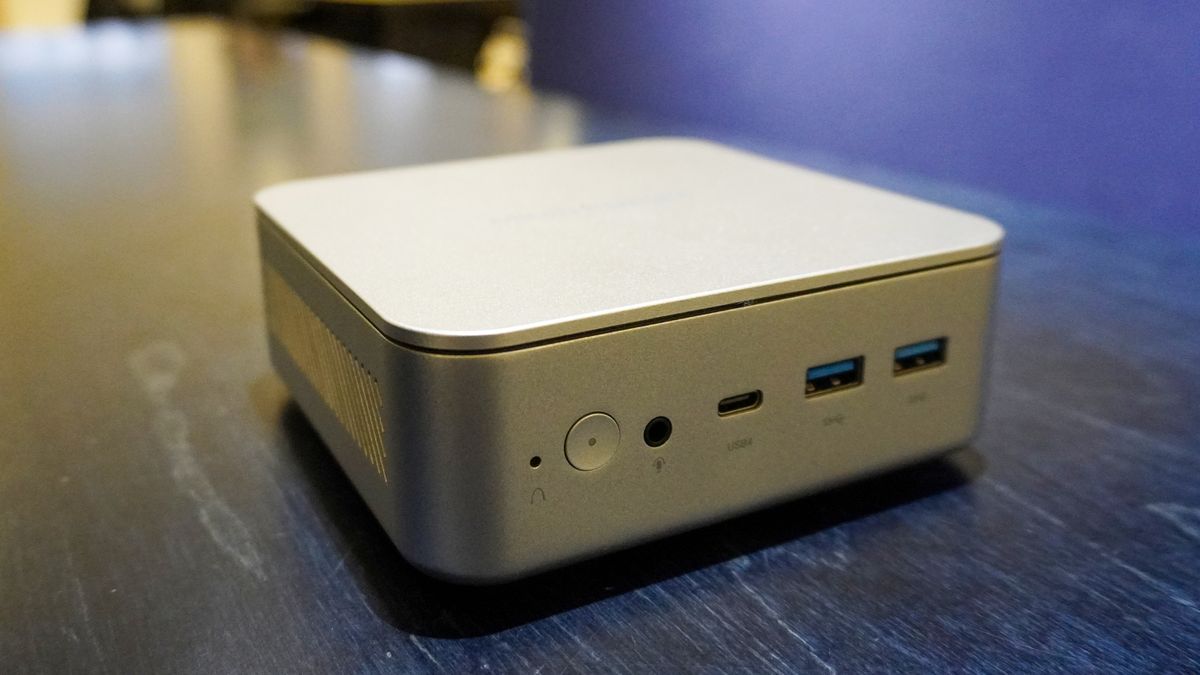 Minisforum EliteMini AI370 review: The Windows Mac mini