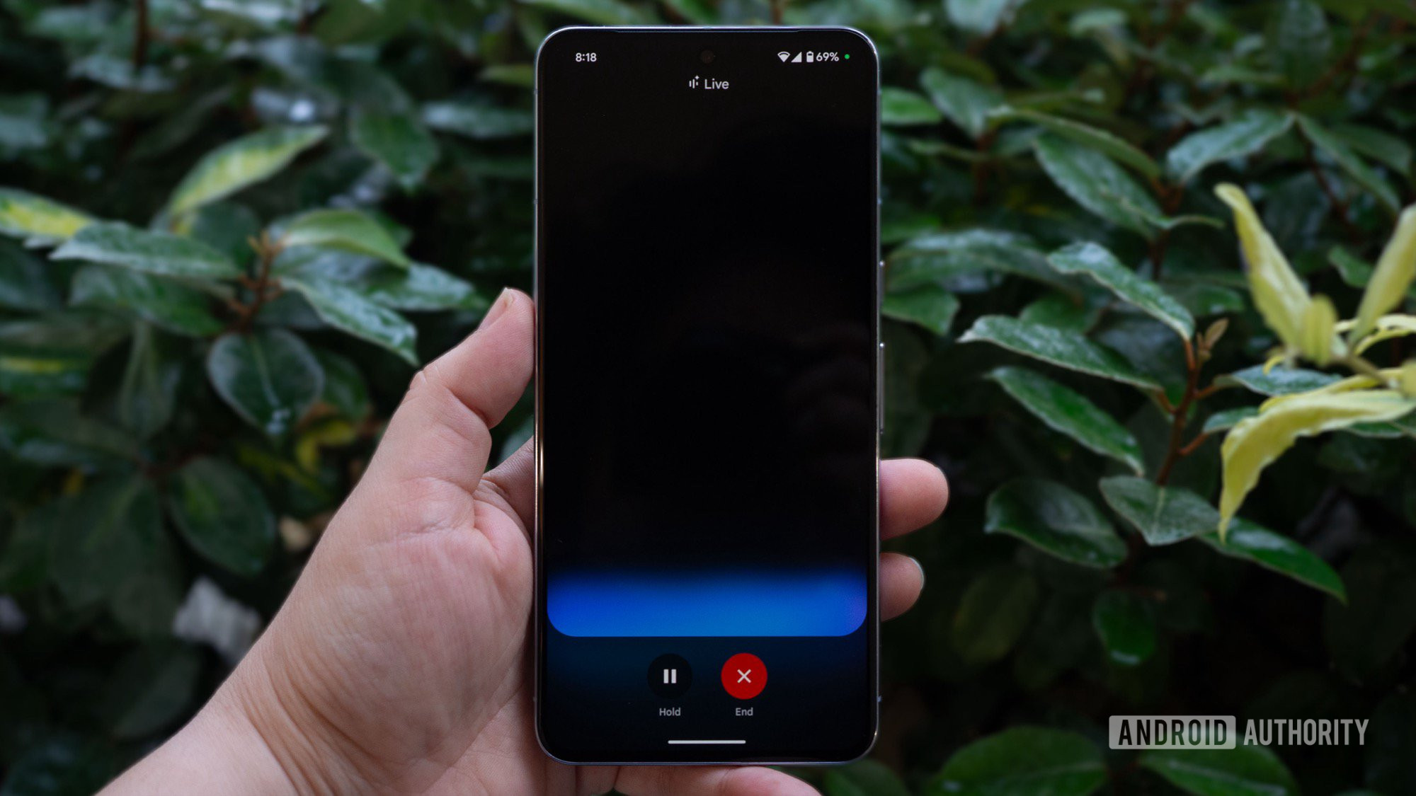 Gemini Live Now Bar controls could feature new call-like interface