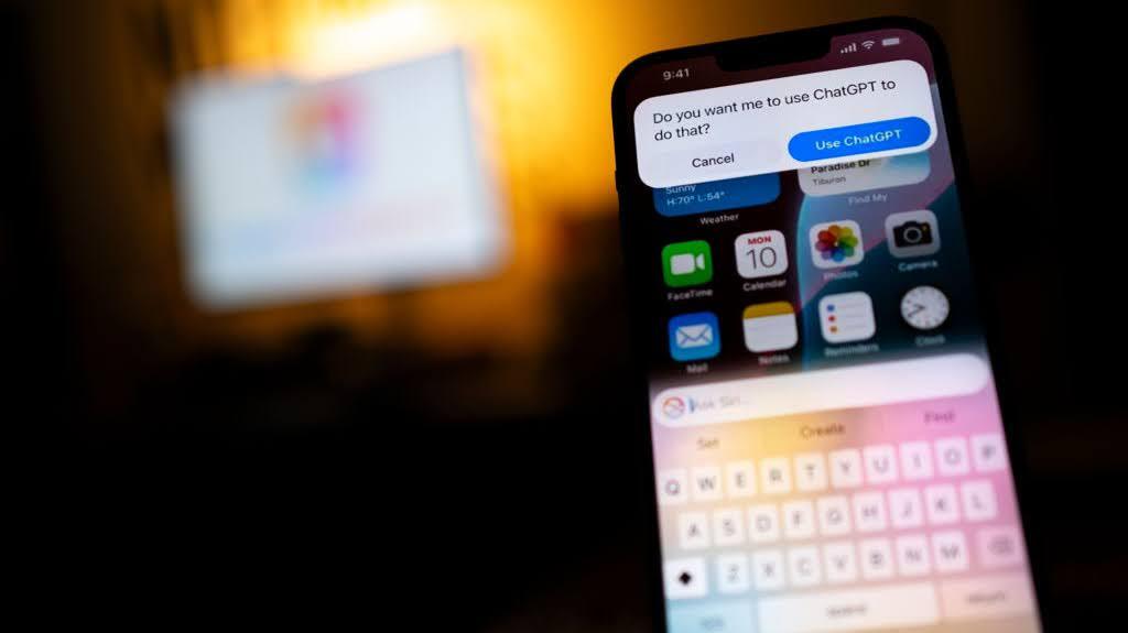 How to Use ChatGPT With Apple Intelligence on Your iPhone, iPad, or Mac