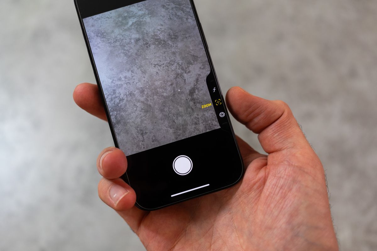 Some iPhone users are reporting an odd camera glitch after updating to iOS 18.2