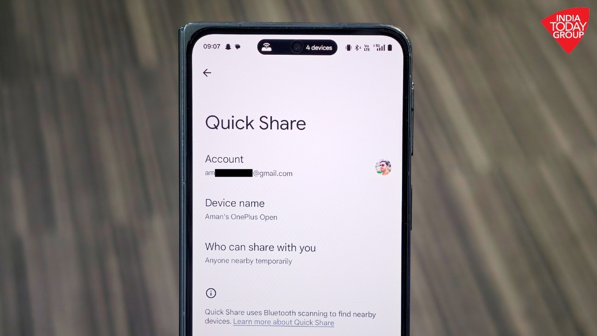 Google widely rolls out QR code-based sharing via Quick Share on Android